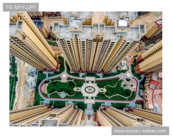 多特蒙德天赋拉满表现波动明显,球队整体稳定性承压对赛季走势形成制约 多特蒙德天赋拉满表现波动明显,球队整体稳定性承压对赛季走势形成制约